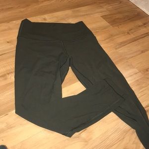 Dark olive Align II- size 6